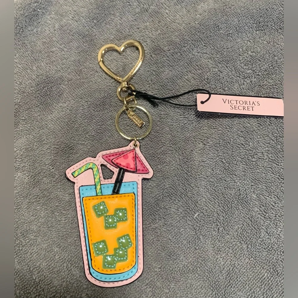 NWT Victoria’s Secret Tropical Drink Keychain